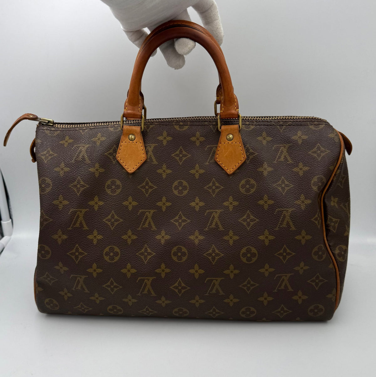 Louis Vuitton LOUIS VUITTON Speedy 35 Monogram  Handbag (Pre-Owned)