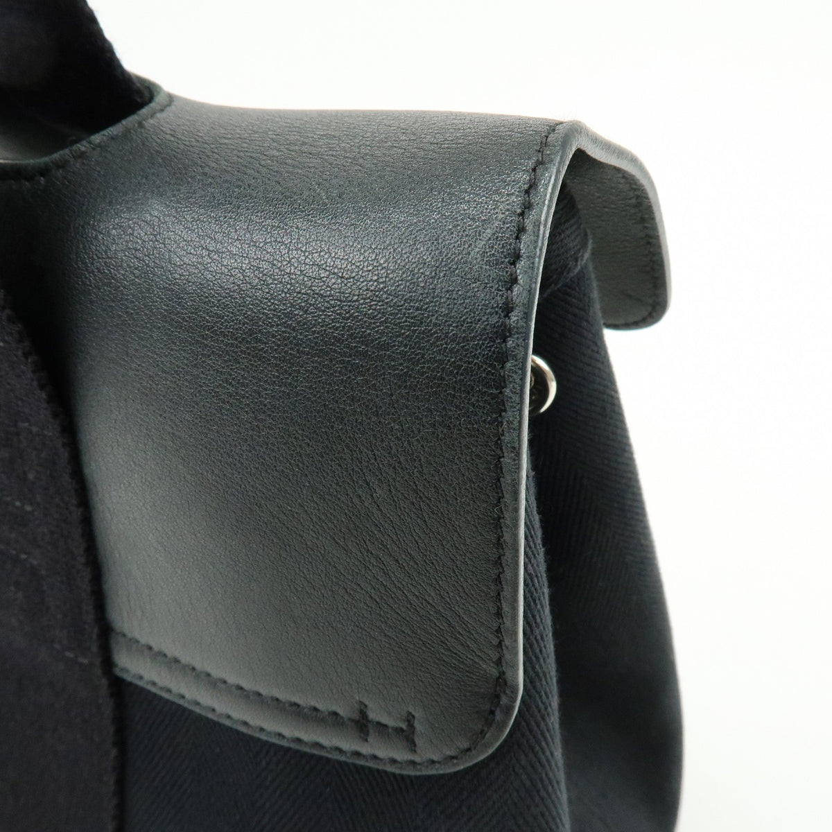 Hermes Valparaiso Toile And Leather Black Canvas Handbag (Pre-Owned)