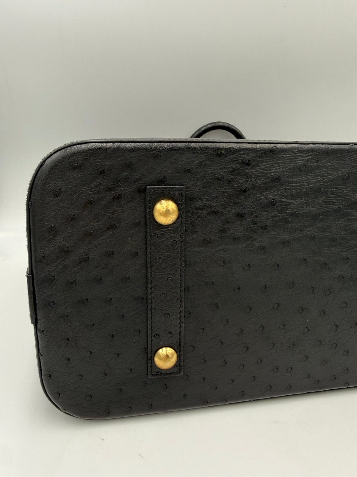 Louis Vuitton LOUIS VUITTON Alma GM in Ostrich Leather Women's Handbag (Pre-Owned)