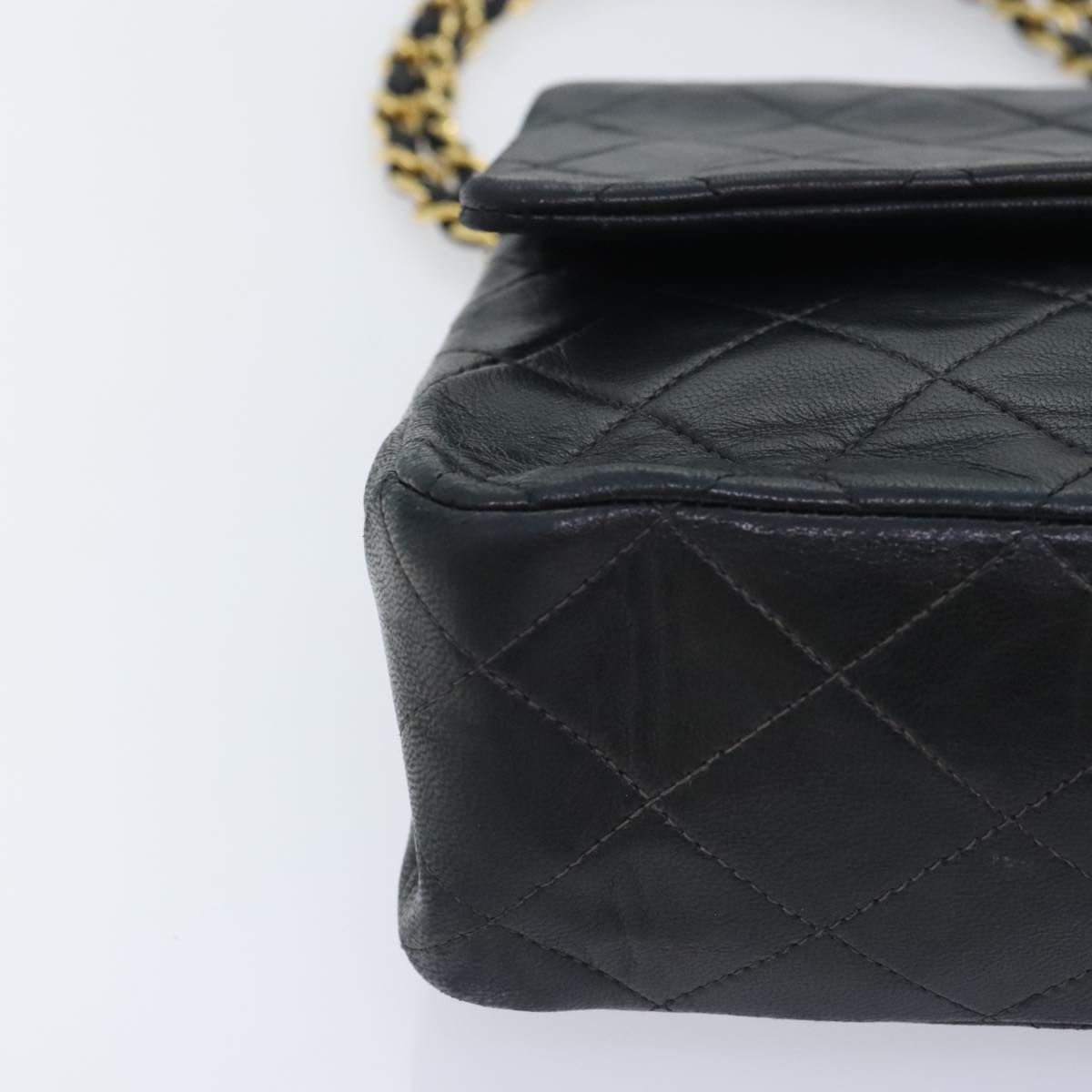 Chanel Timeless 26 Black Leather Shoulder Bag (Pre-Owned)