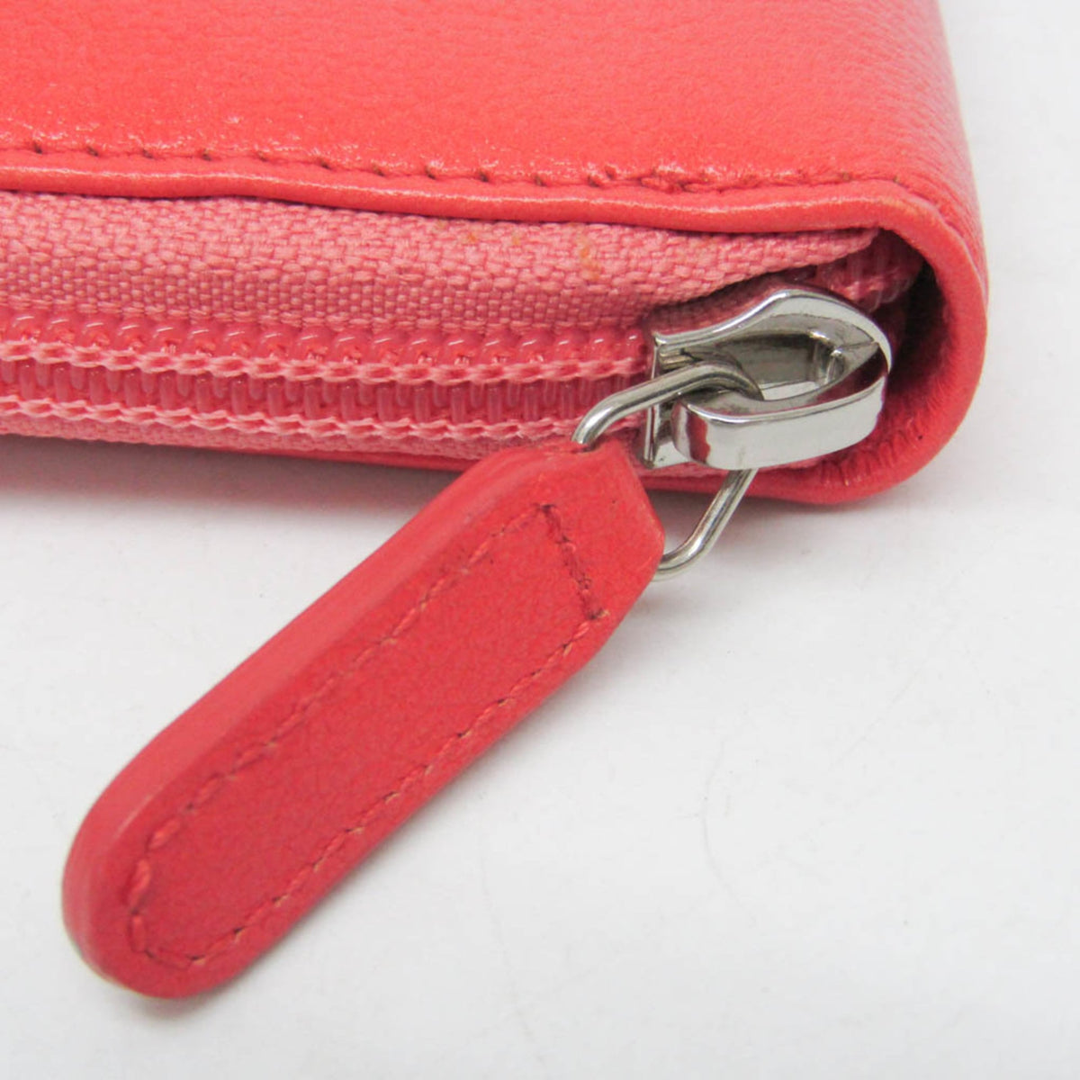 Chanel Camellia Zip Around Organizer Leather Pink Leather Wallets Accessory (Pre-Owned)