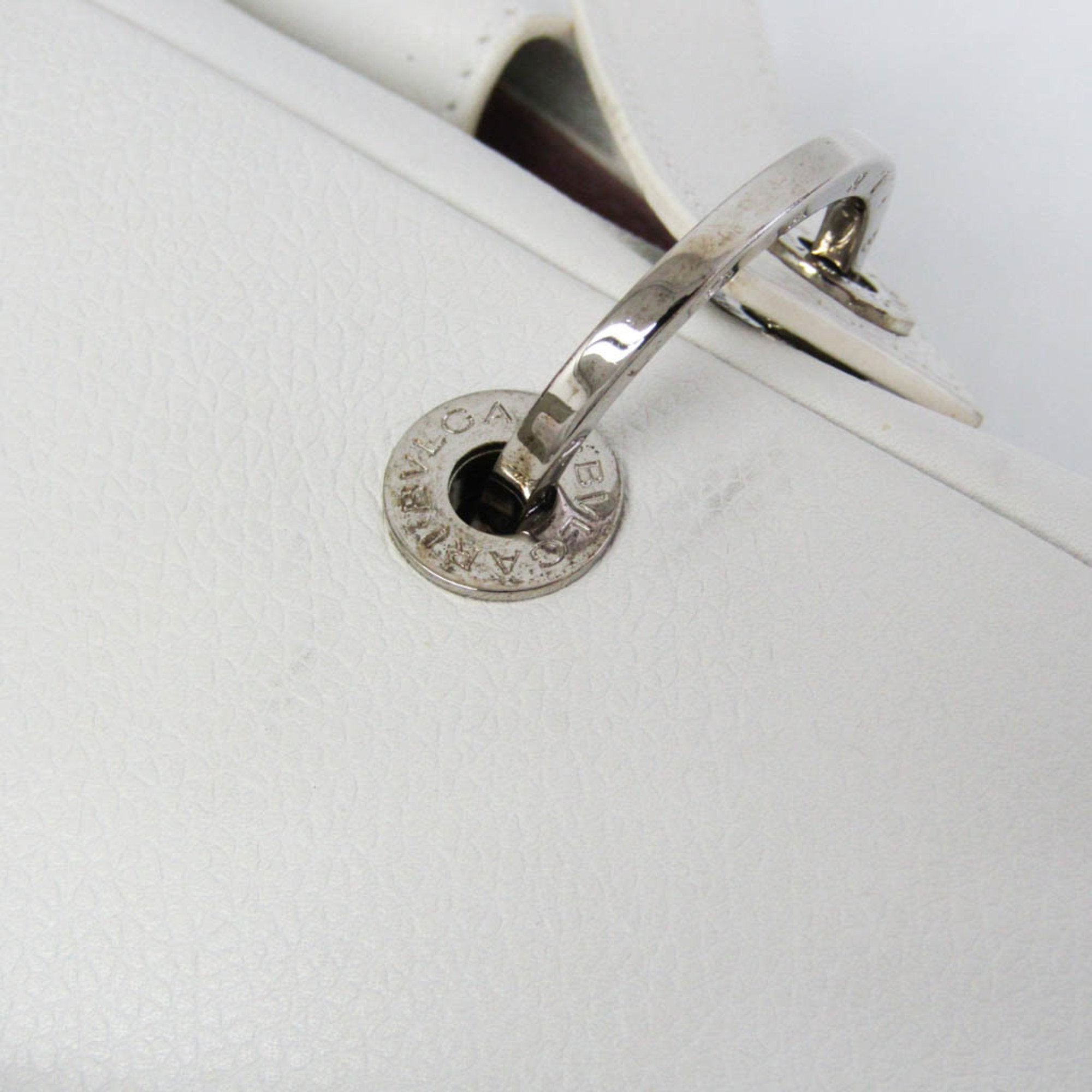 Bulgari Bvlgari Bvlgari White Leather Handbag (Pre-Owned)