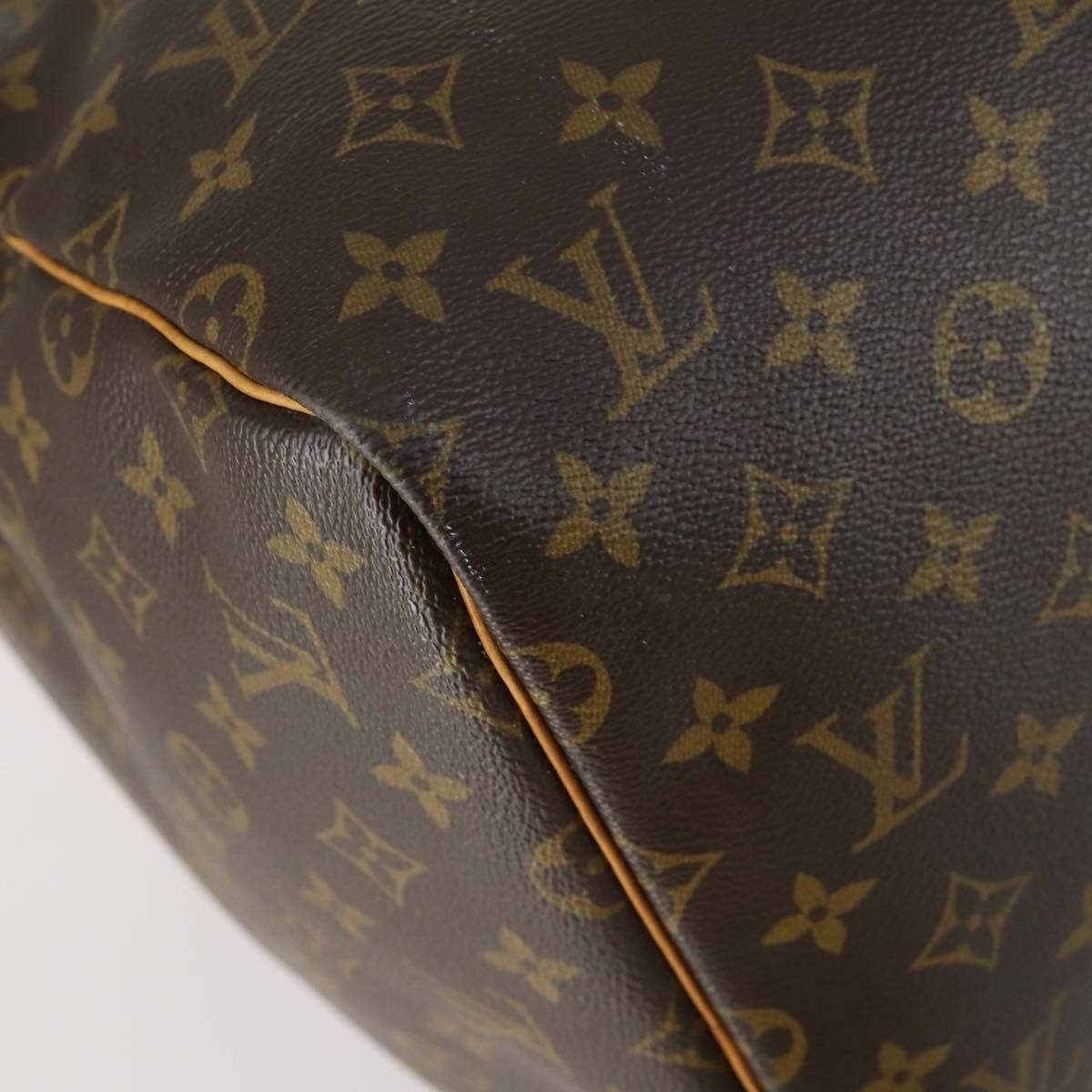 Louis Vuitton Keepall Monogram Canvas Brown Canvas Travel Bag Bag (Pre-Owned)
