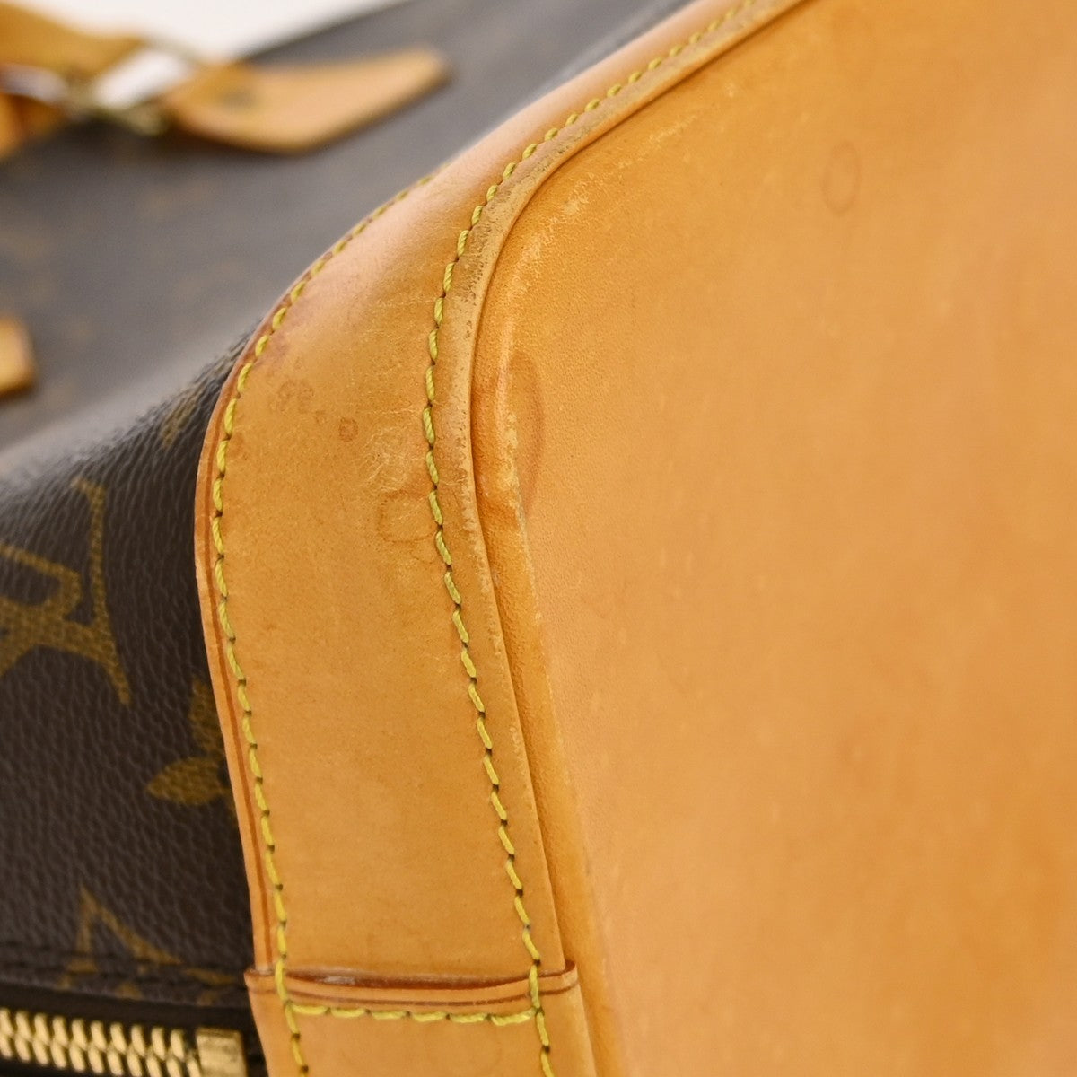 Louis Vuitton Alma Handbag Monogram Canvas Brown Canvas Handbag (Pre-Owned)