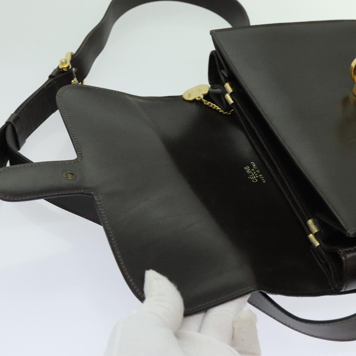 Céline Brown Leather Shoulder Bag (Pre-Owned)