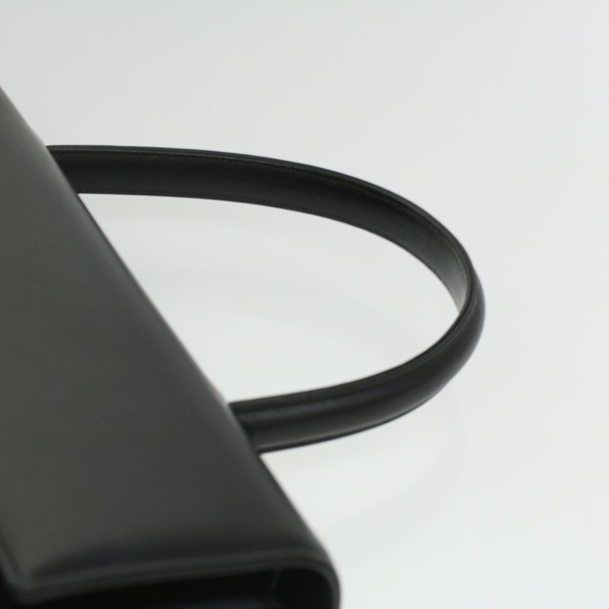 Givenchy Black Leather Shoulder Bag (Pre-Owned)