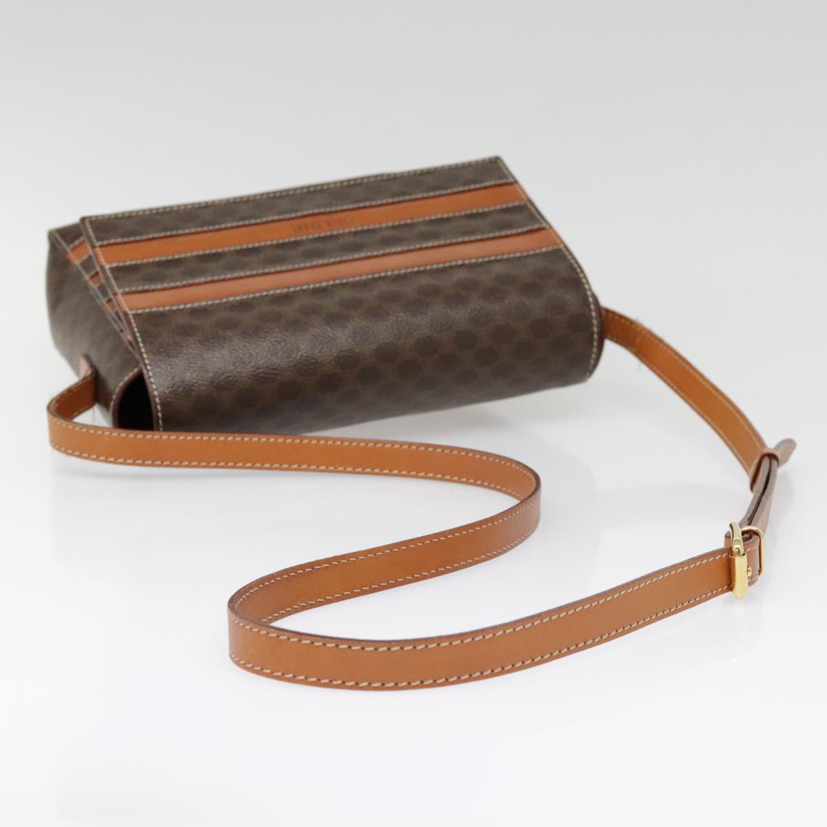 Céline Brown Canvas Shoulder Bag (Pre-Owned)