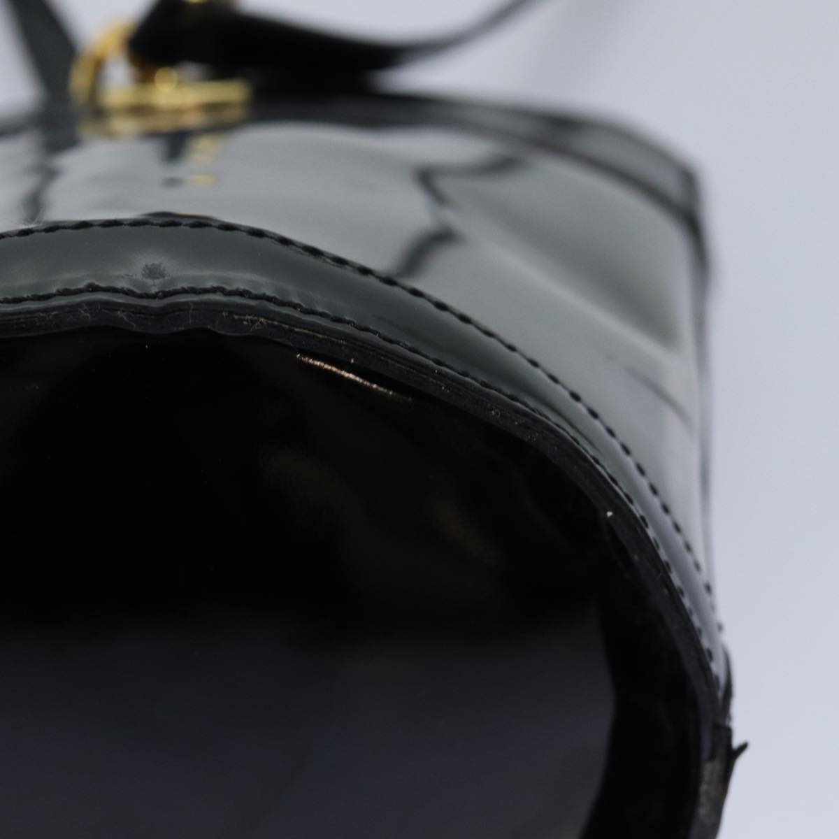 Salvatore Ferragamo Gancini Black Vinyl Shoulder Bag (Pre-Owned)
