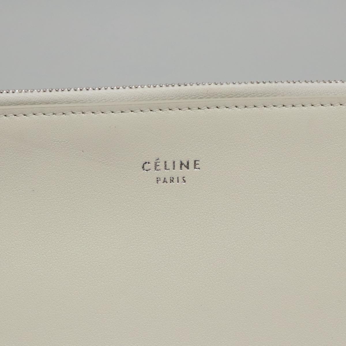 Céline White Leather Clutch Bag (Pre-Owned)