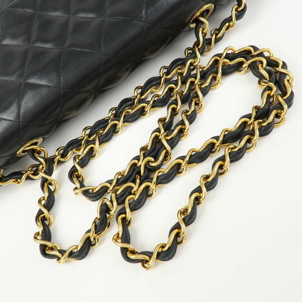 Chanel Vintage Timeless Cc Flap Quilted Lambskin Black Leather Handbag (Pre-Owned)