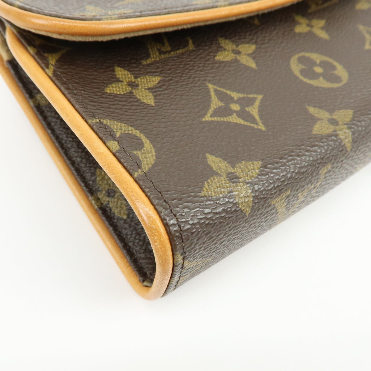 Louis Vuitton Florentine Waist Monogram Canvas Brown Canvas Handbag (Pre-Owned)
