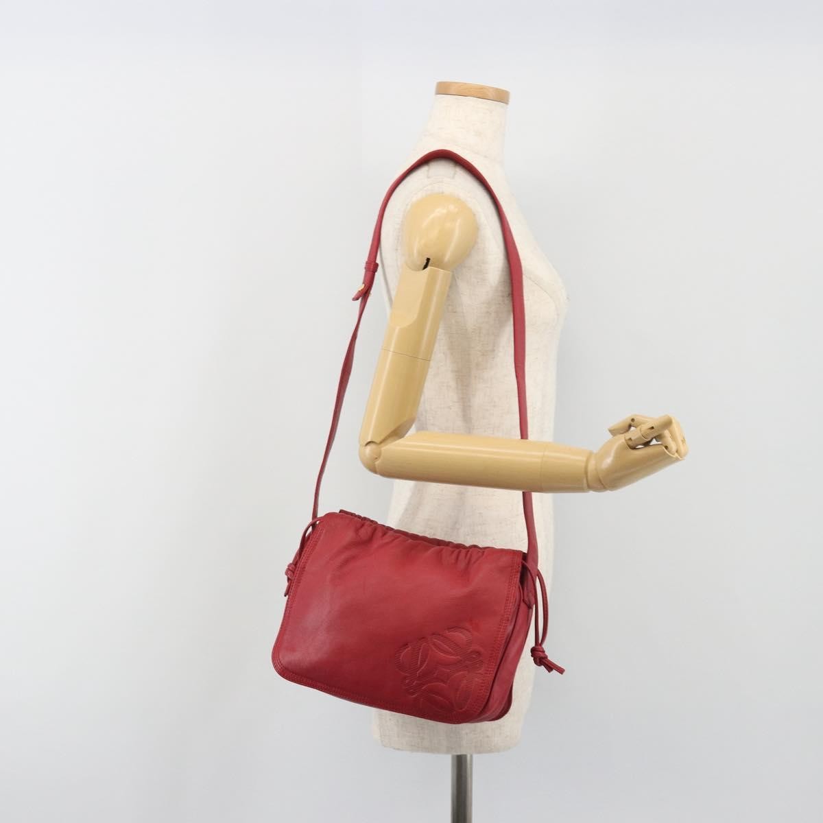 Loewe Anagram Leather Red Leather Shoulder Bag Bag (Pre-Owned)