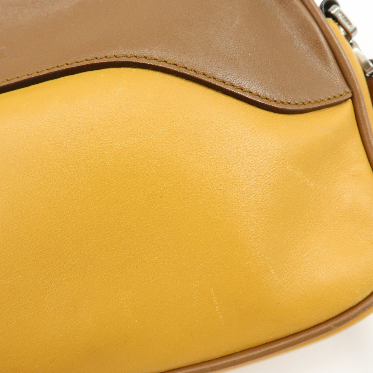 Prada Shoulder Leather Yellow Leather Shoulder Bag Bag (Pre-Owned)