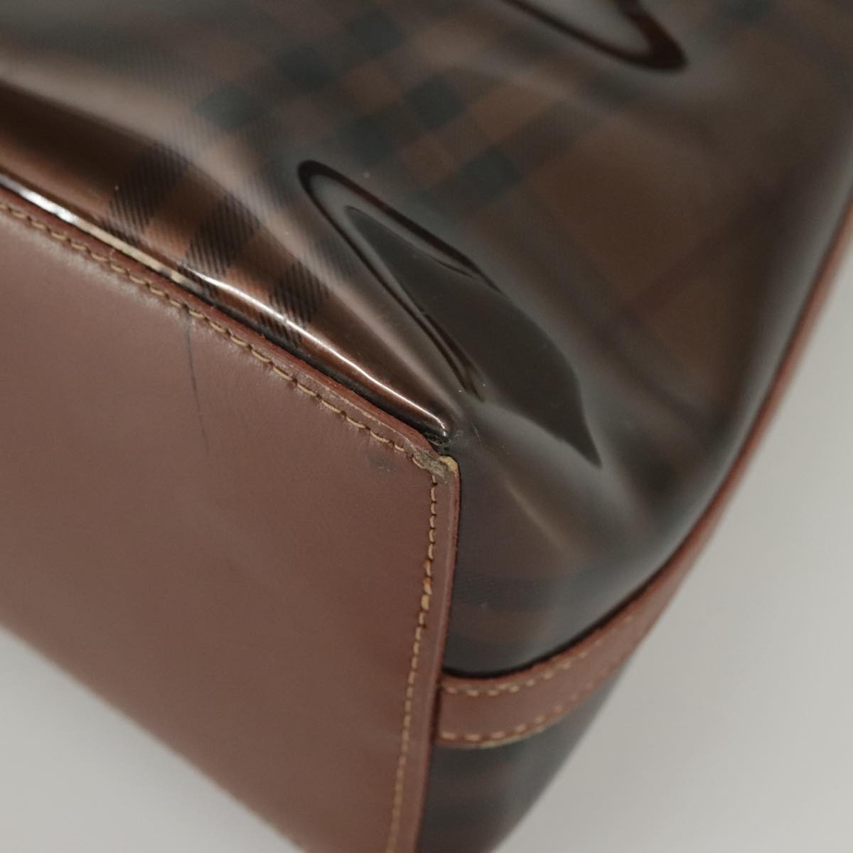 Burberry Brown Vinyl Shoulder Bag (Pre-Owned)