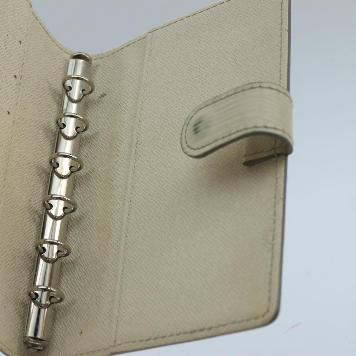 Louis Vuitton Agenda Pm White Leather Wallet  (Pre-Owned)
