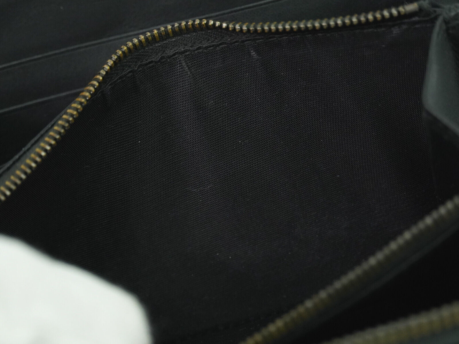 Bottega Veneta Black Leather Wallet  (Pre-Owned)