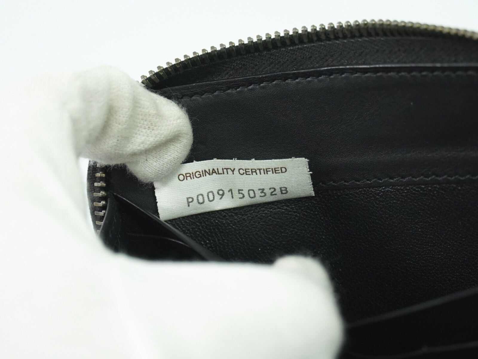 Bottega Veneta Black Leather Wallet  (Pre-Owned)