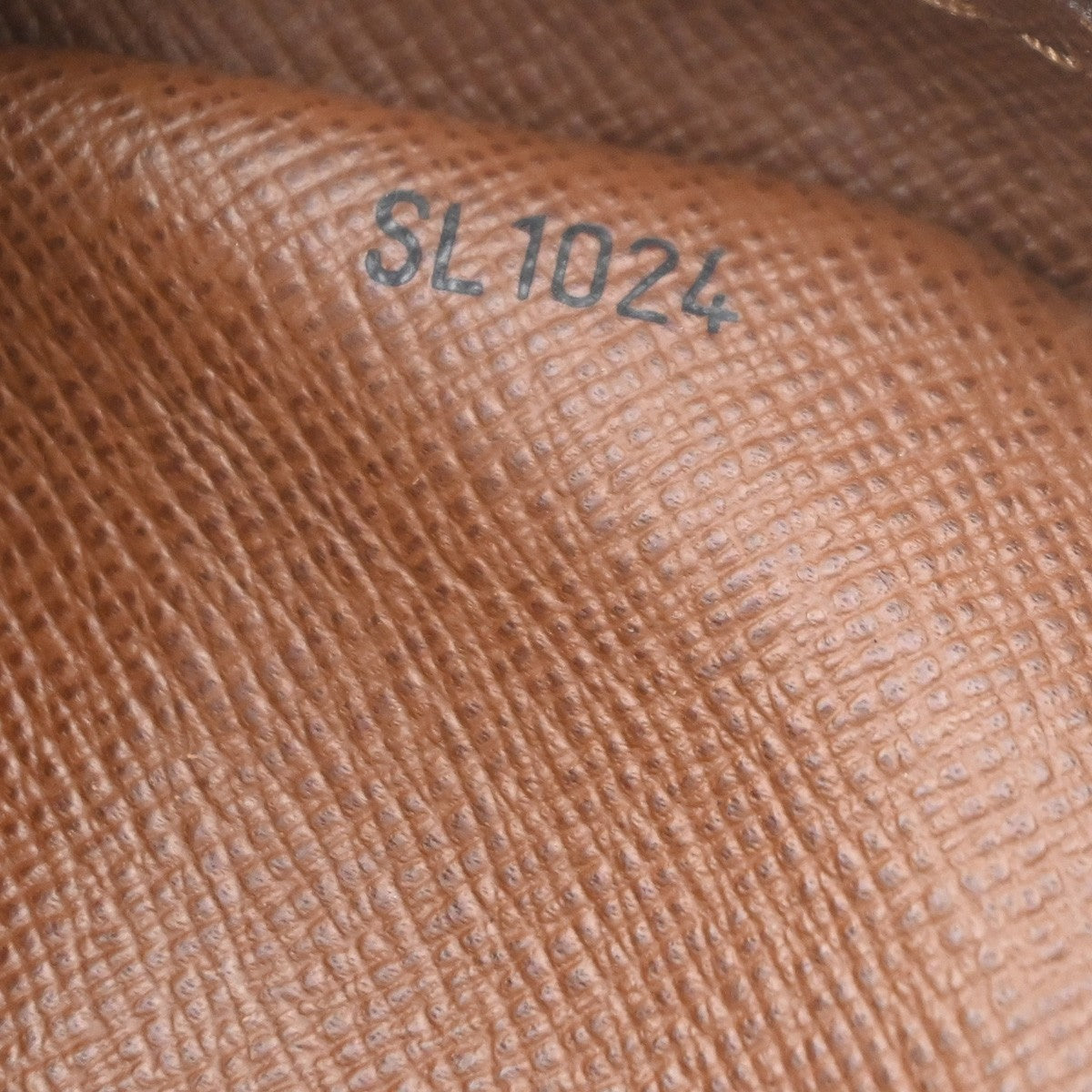 Louis Vuitton Amazone Monogram Canvas Brown Canvas Shoulder Bag Bag (Pre-Owned)