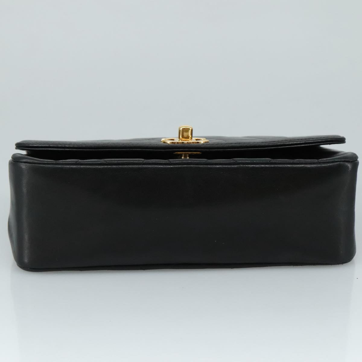 Chanel Diana Black Leather Shoulder Bag (Pre-Owned)