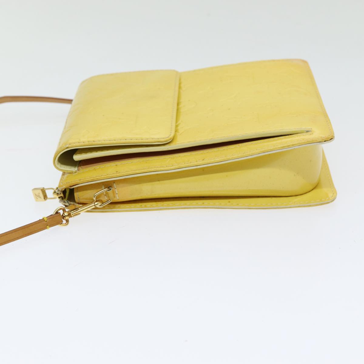 Louis Vuitton Mott Yellow Patent Leather Clutch Bag (Pre-Owned)