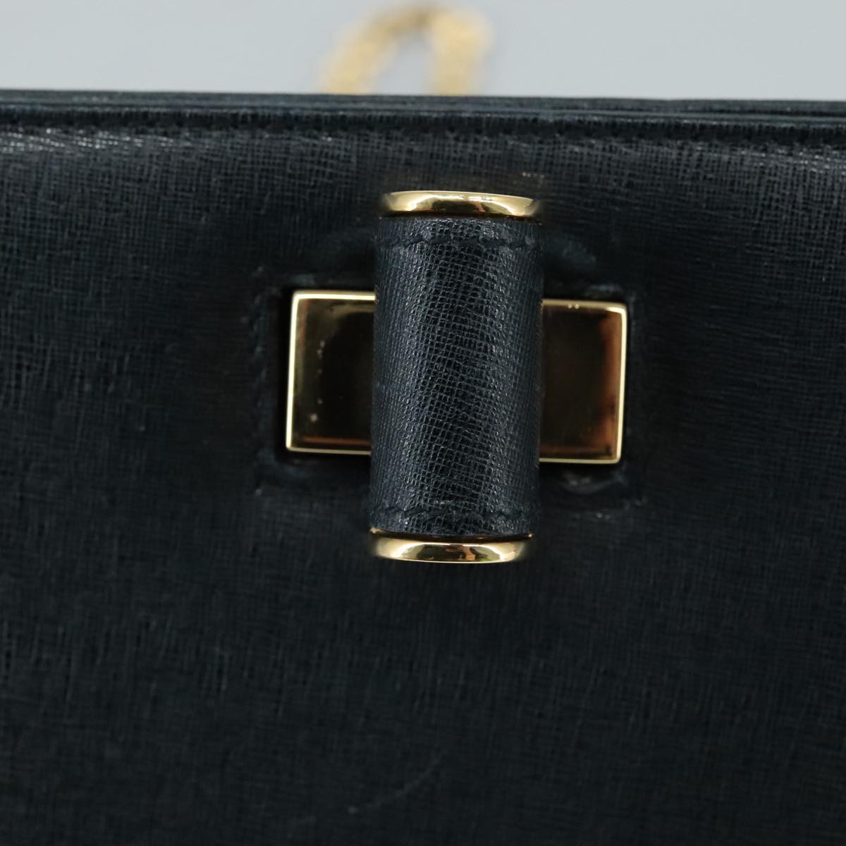 Salvatore Ferragamo - Navy Leather Shoulder Bag (Pre-Owned)