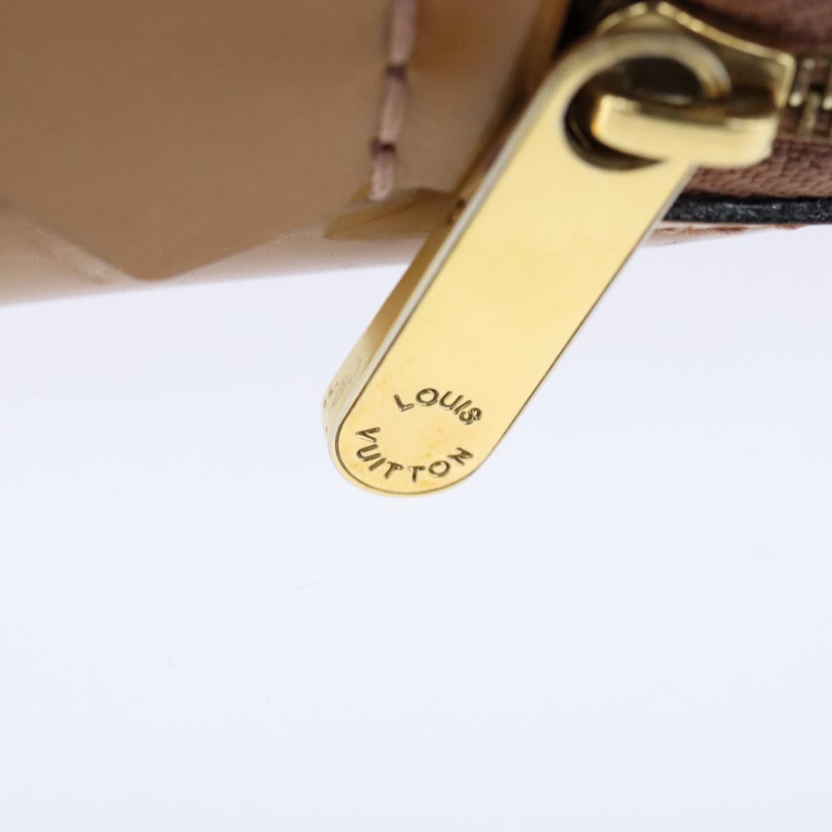 Louis Vuitton Cosmetic Pouch Brown Patent Leather Clutch Bag (Pre-Owned)