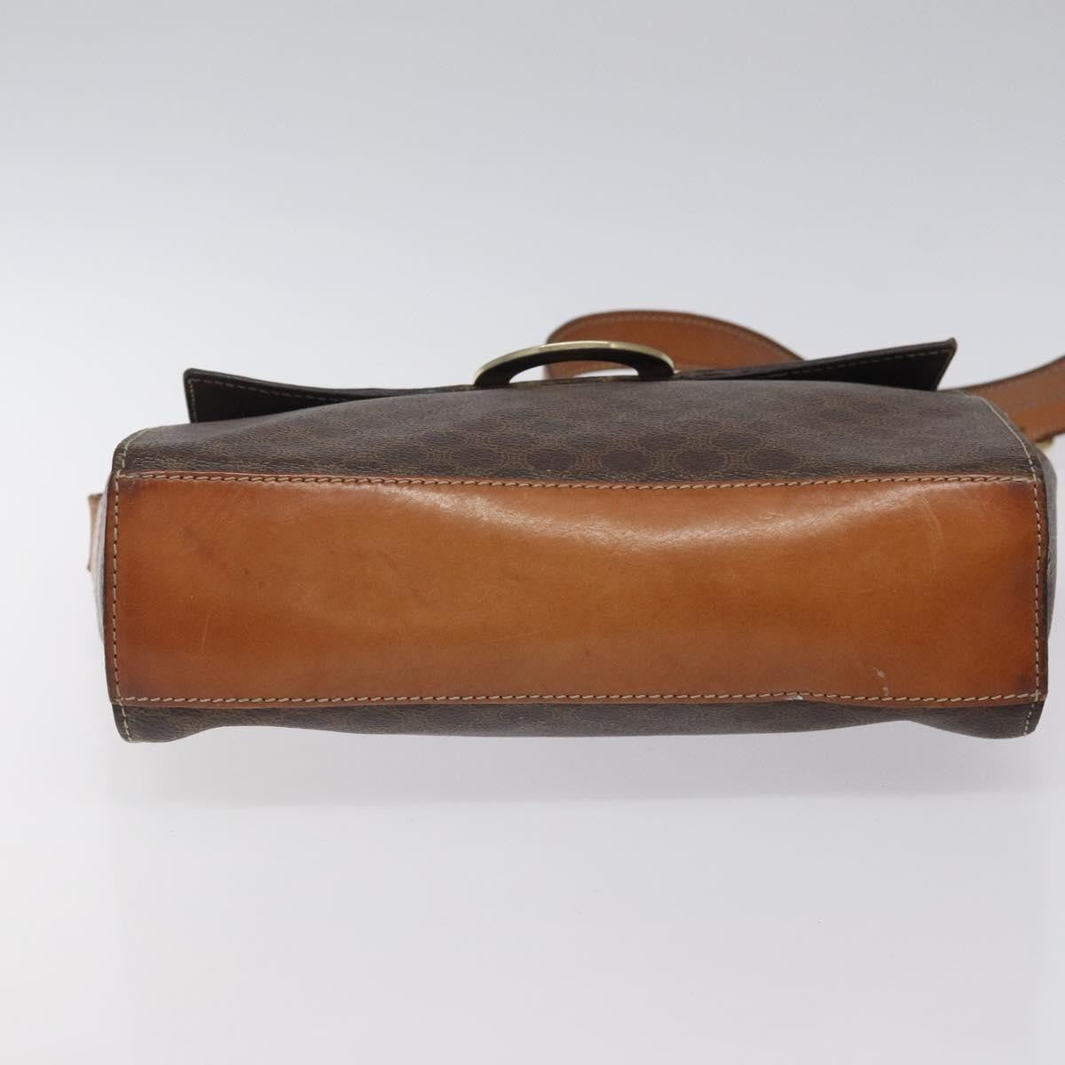 Celine Vintage Macadam Circle Logo Canvas And Leather Brown Canvas Shoulder Bag Bag (Pre-Owned)