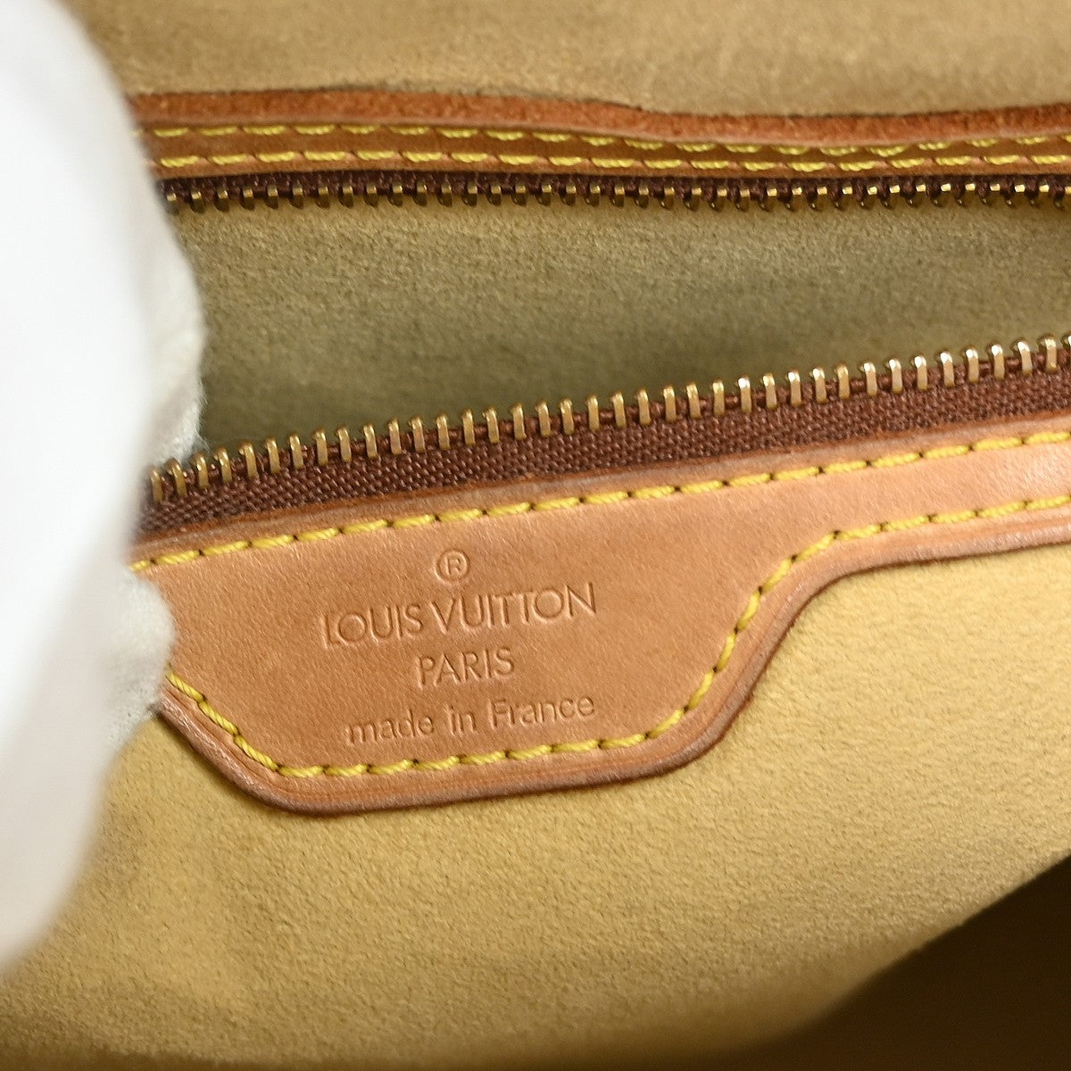 Louis Vuitton Looping Monogram Canvas Brown Canvas Handbag (Pre-Owned)