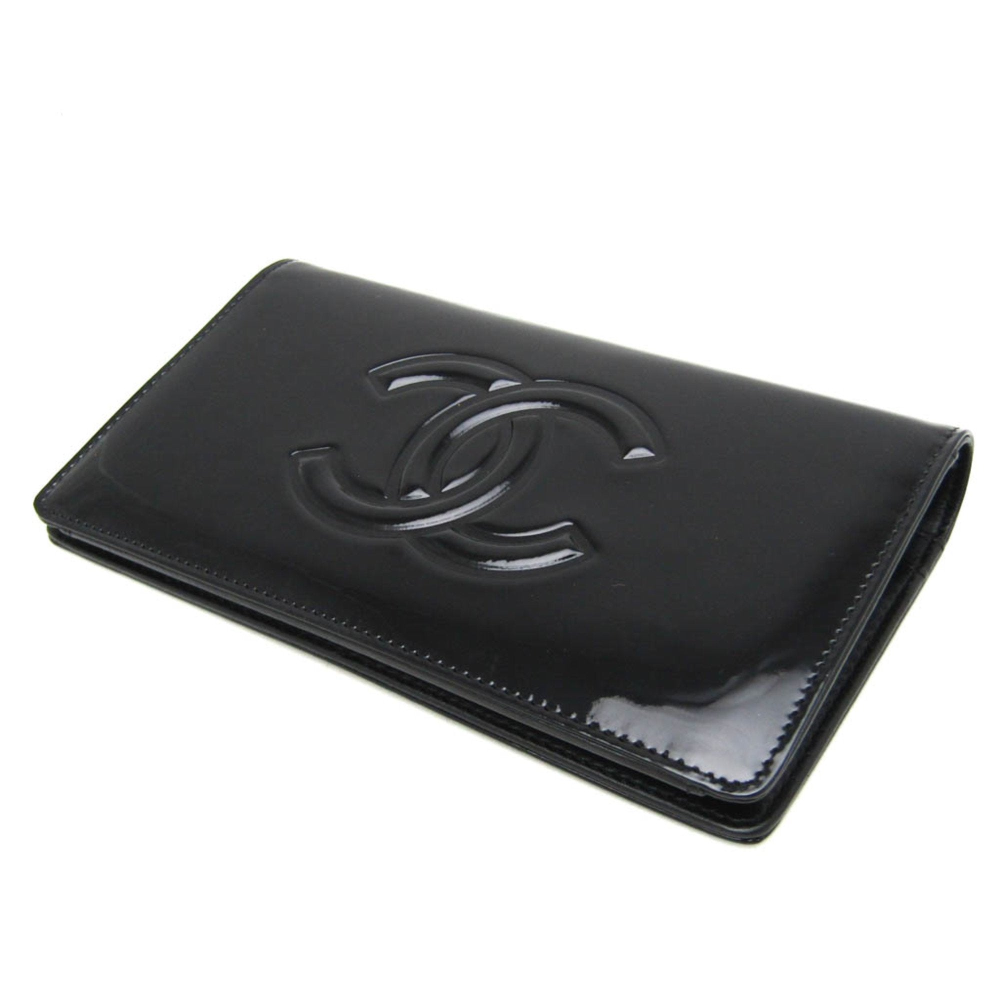 Chanel Camellia Black Patent Leather Wallet  (Pre-Owned)