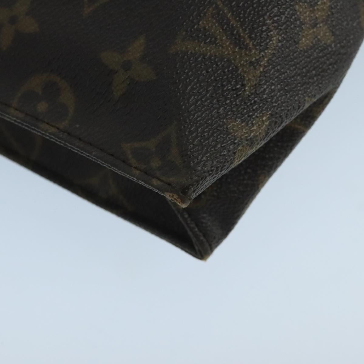 Louis Vuitton Trousse De Toilette 18 Brown Canvas Clutch Bag (Pre-Owned)