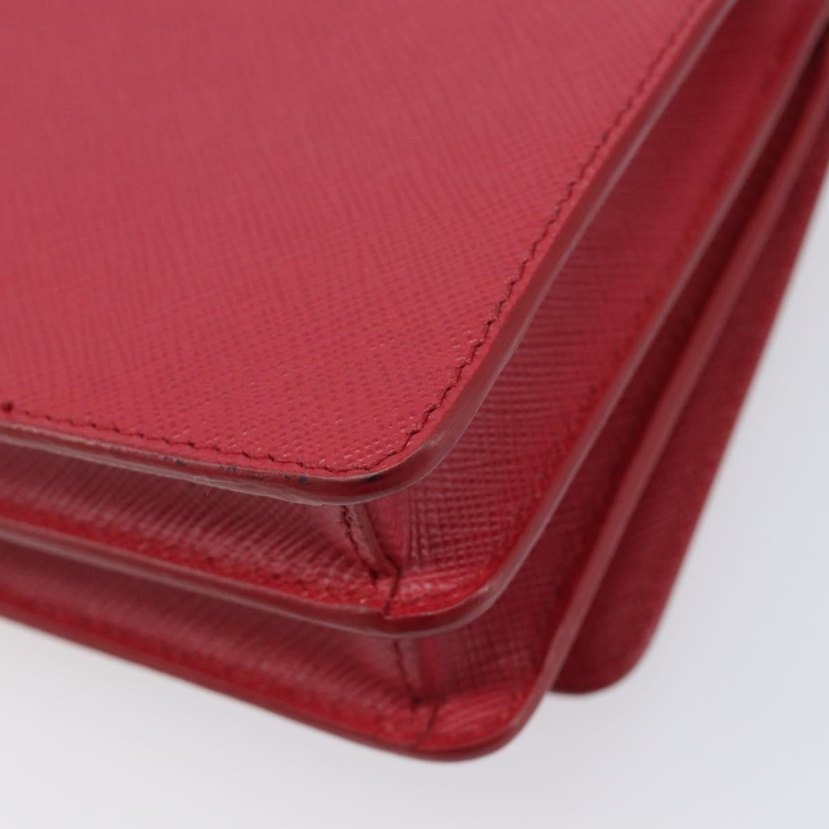 Prada Bow Wallet On Strap Saffiano Leather Red Leather Crossbody Bag Bag (Pre-Owned)