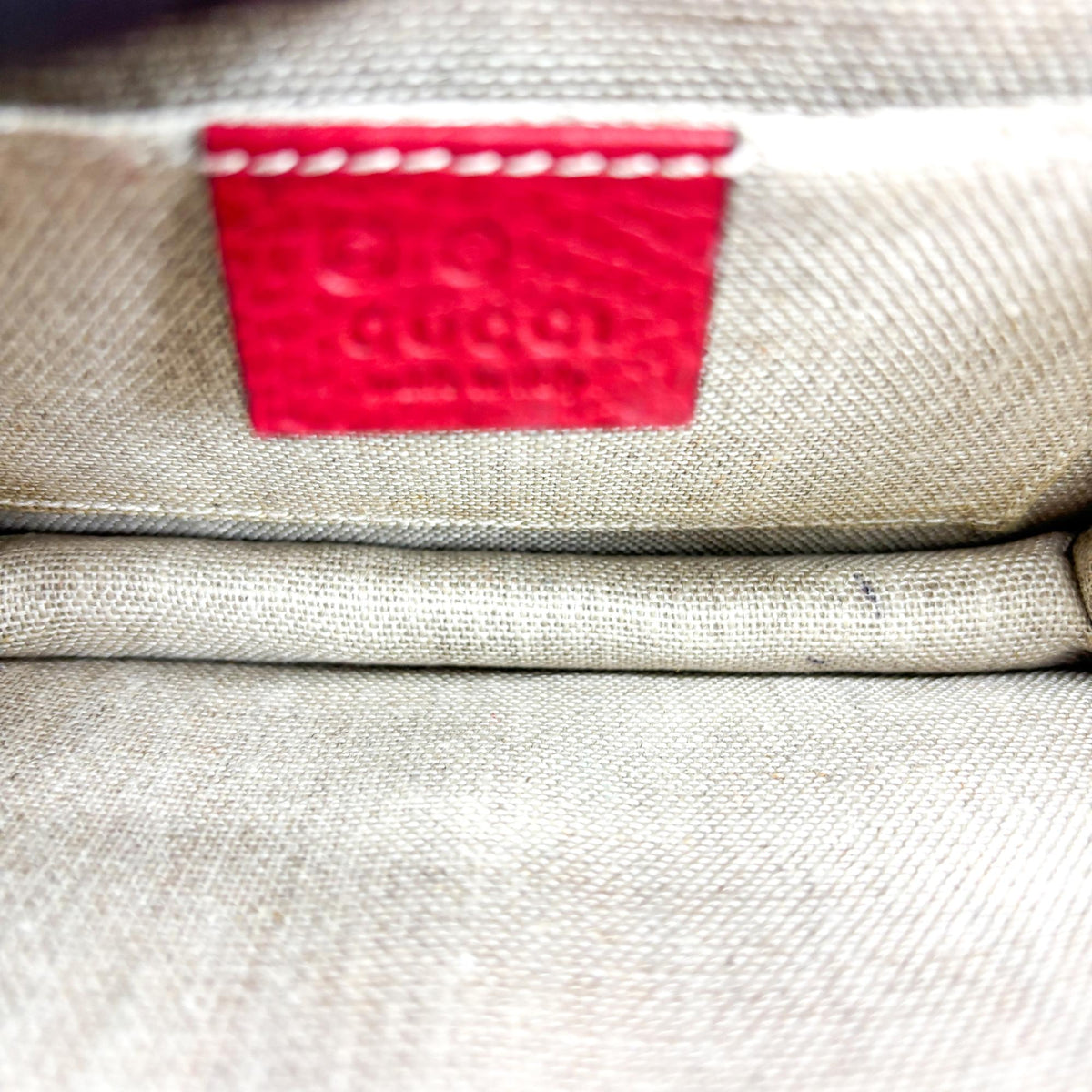 Gucci Interlocking Leather Red Leather Shoulder Bag Bag (Pre-Owned)