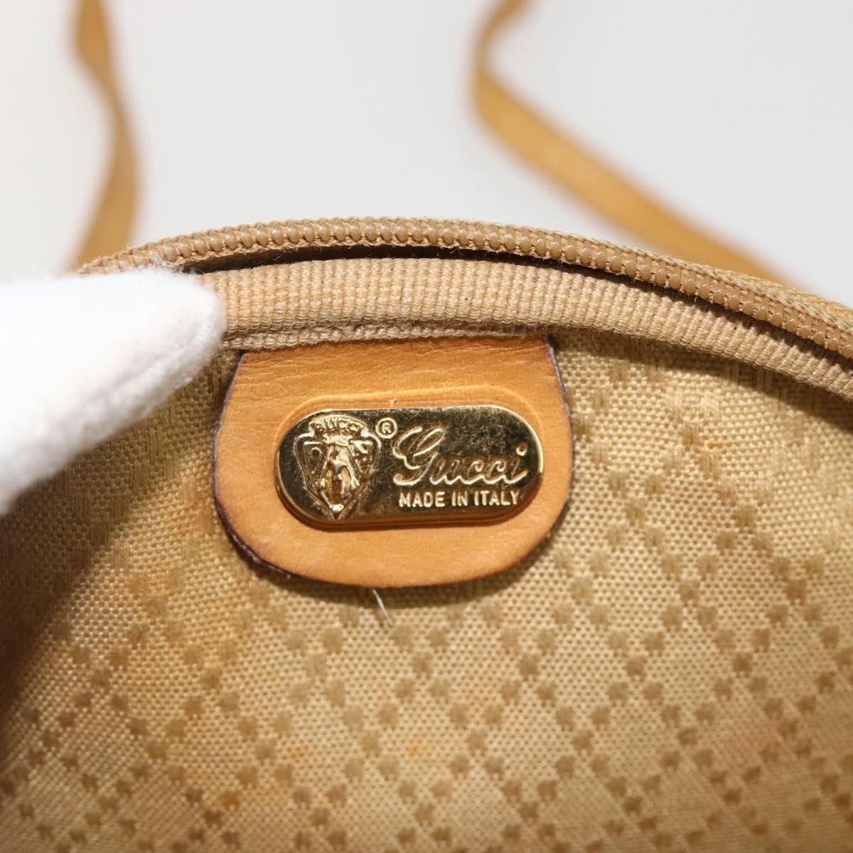 Gucci Micro Gg Supreme Gg Canvas Beige Pvc Shoulder Bag Bag (Pre-Owned)