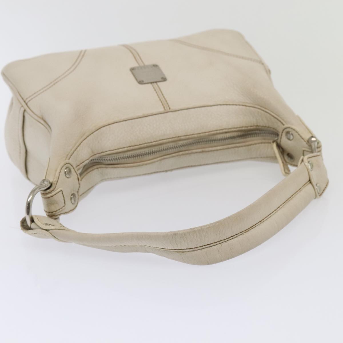 MCM White Leather Shoulder Bag (Pre-Owned)