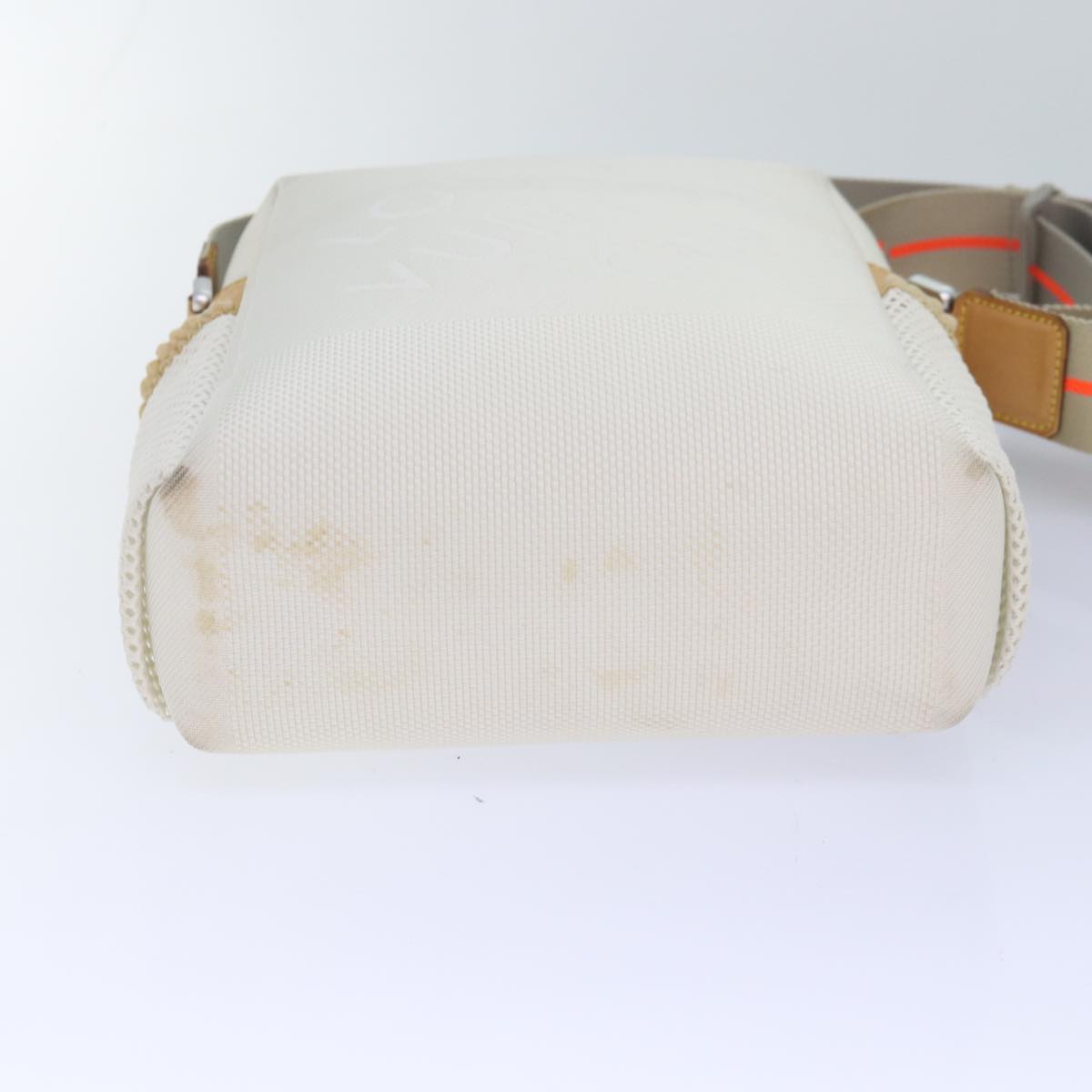 Louis Vuitton Weathery White Canvas Shoulder Bag (Pre-Owned)