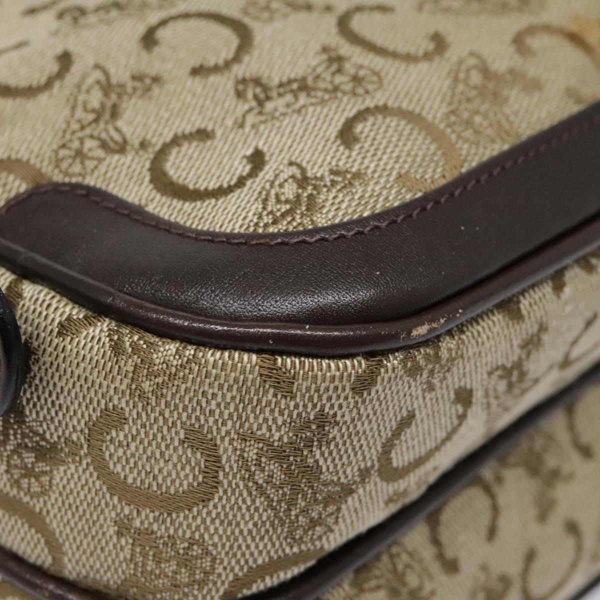 Céline C Brown Canvas Shoulder Bag (Pre-Owned)