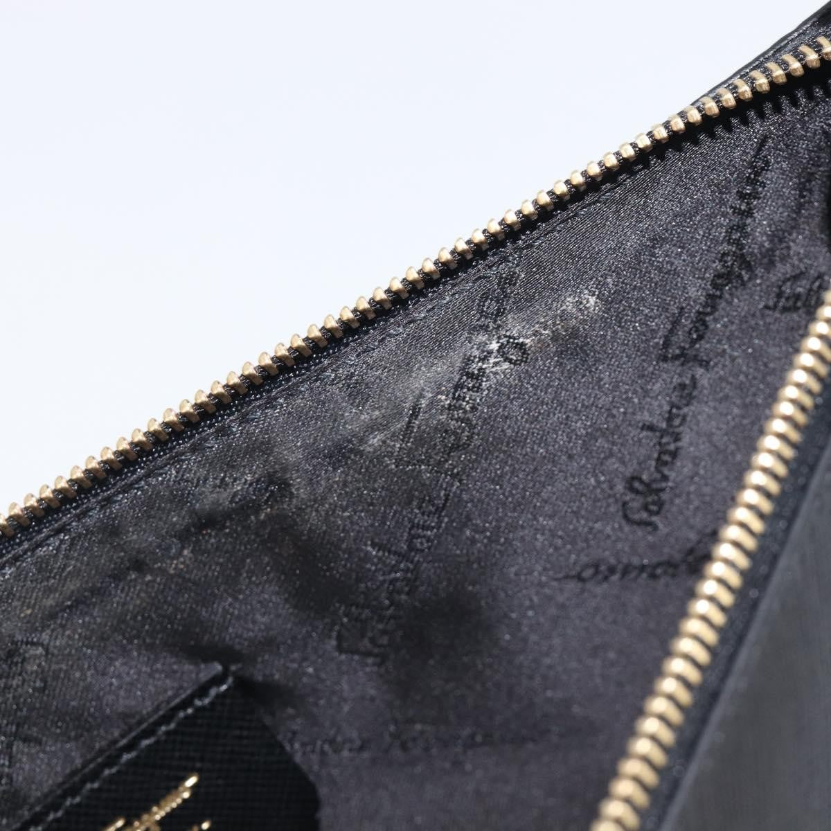Salvatore Ferragamo Vintage Gancini Pochette Leather Black Leather Clutche & Pouche Bag (Pre-Owned)