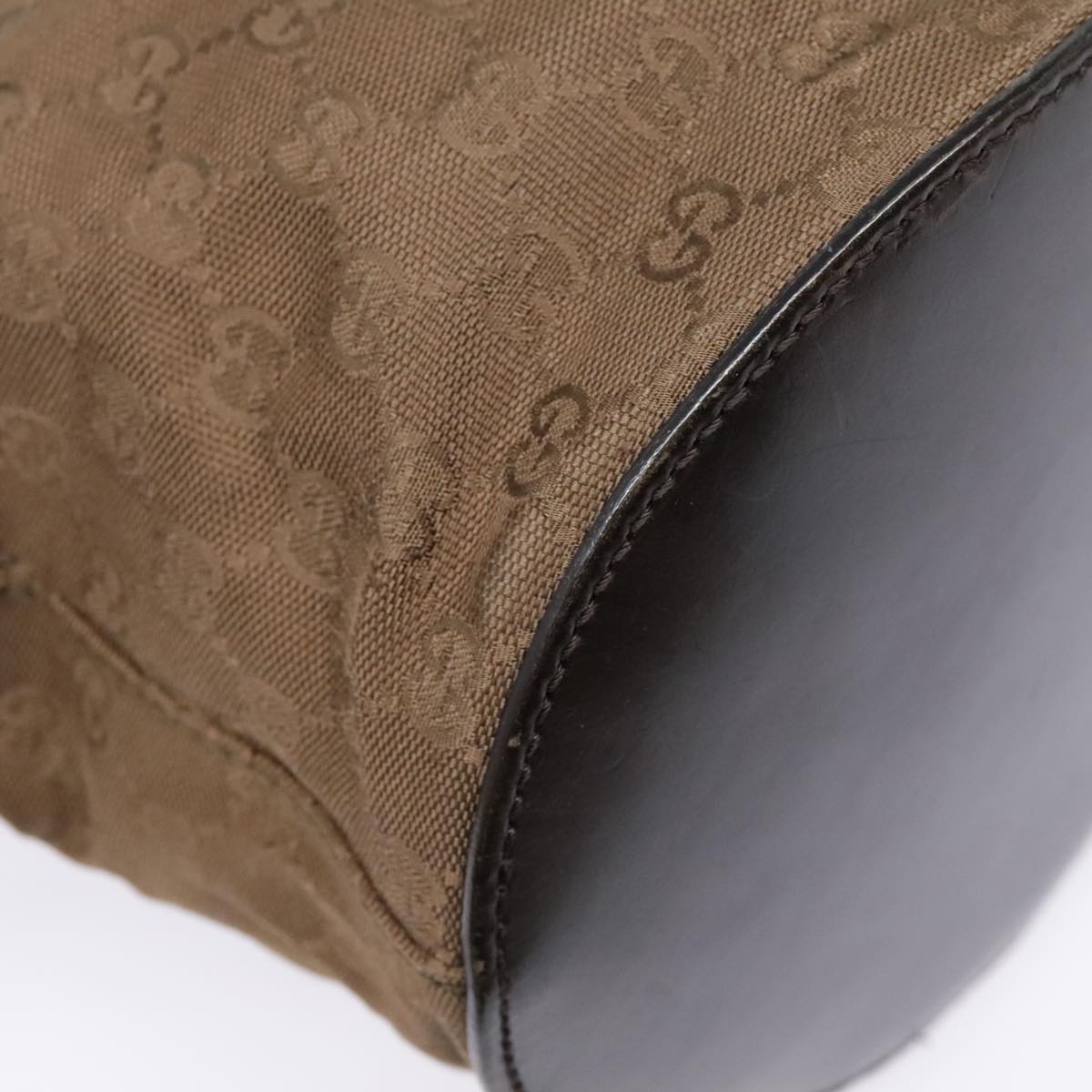 Gucci Brown Canvas Shoulder Bag (Pre-Owned)