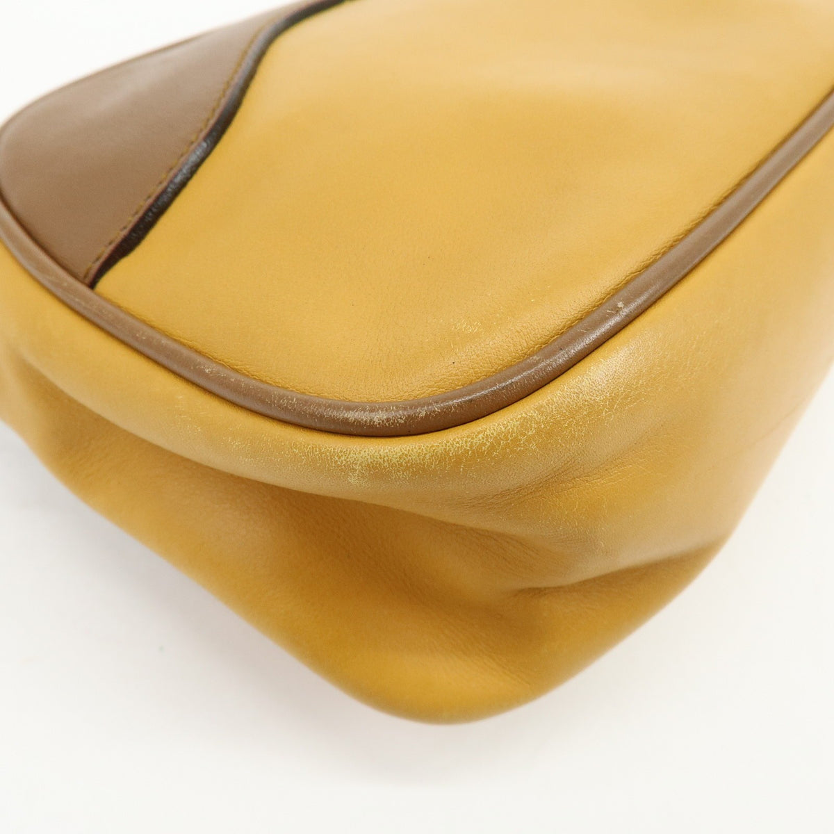 Prada Shoulder Leather Yellow Leather Shoulder Bag Bag (Pre-Owned)