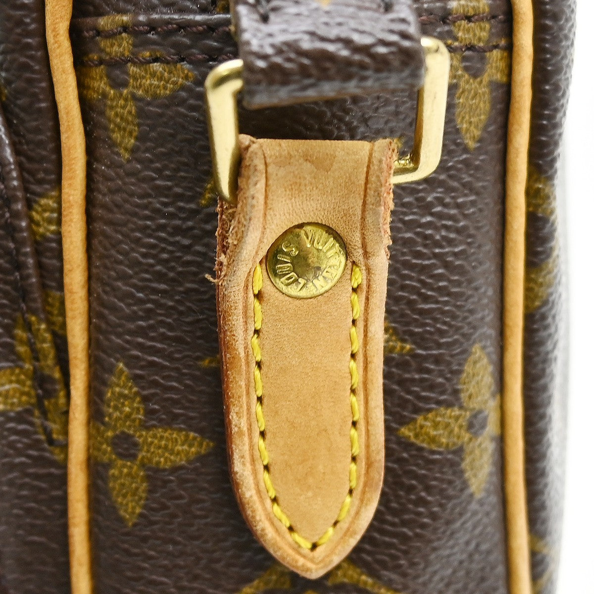 Louis Vuitton Amazone Monogram Canvas Brown Canvas Shoulder Bag Bag (Pre-Owned)