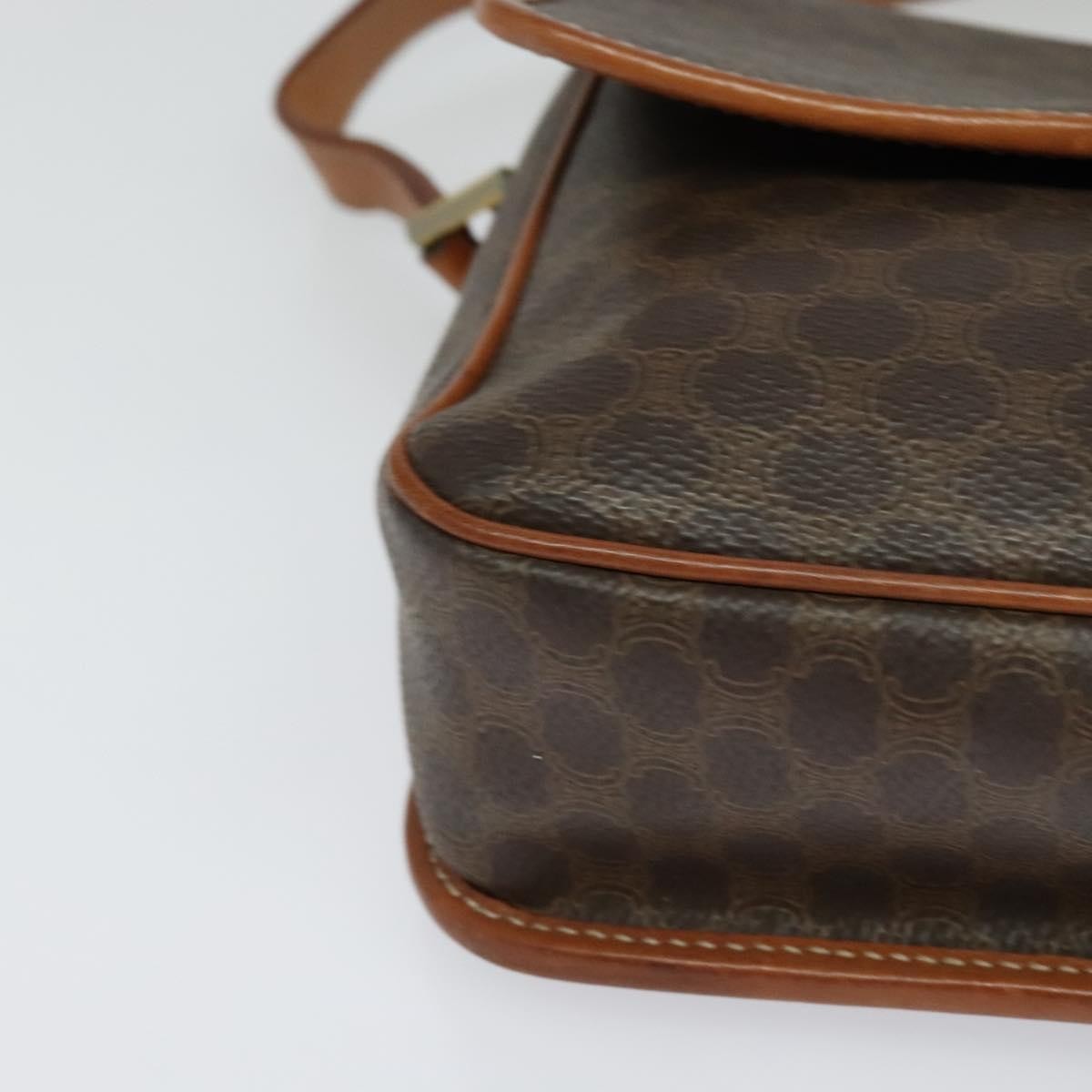 Celine Vintage Macadam Circle Logo Canvas And Leather Brown Canvas Shoulder Bag Bag (Pre-Owned)