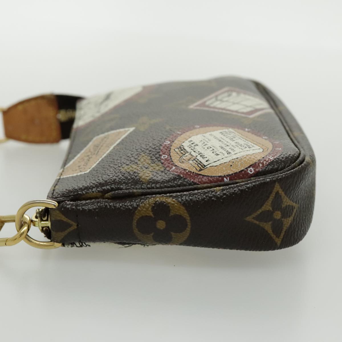 Louis Vuitton Pochette Accessoire Brown Canvas Clutch Bag (Pre-Owned)