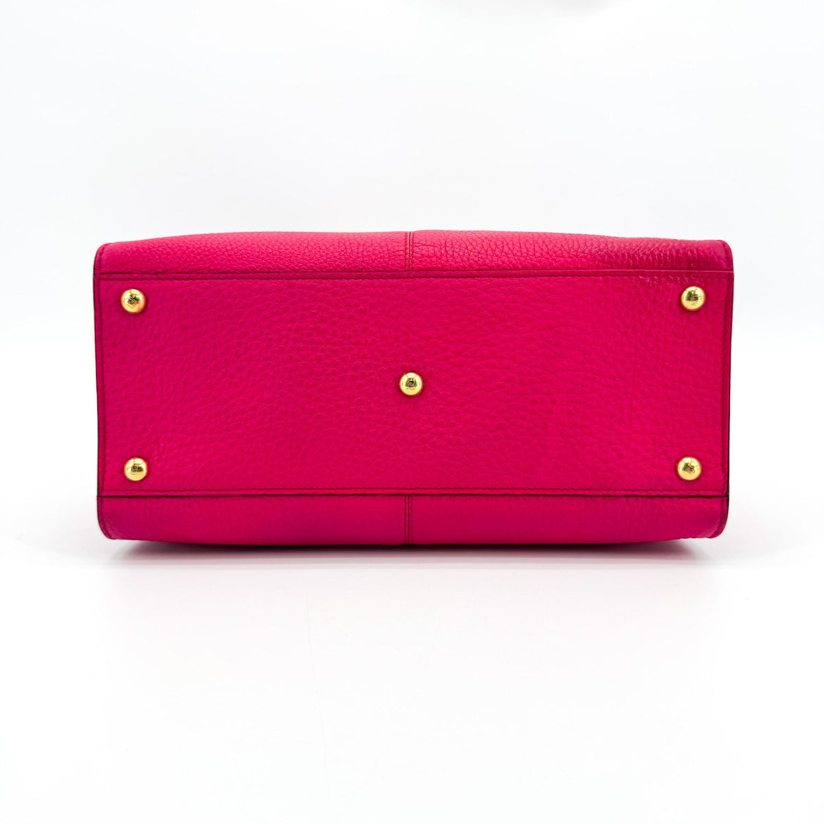 Fendi Selleria Peekaboo Essentially Leather Pink Leather Handbag (Pre-Owned)