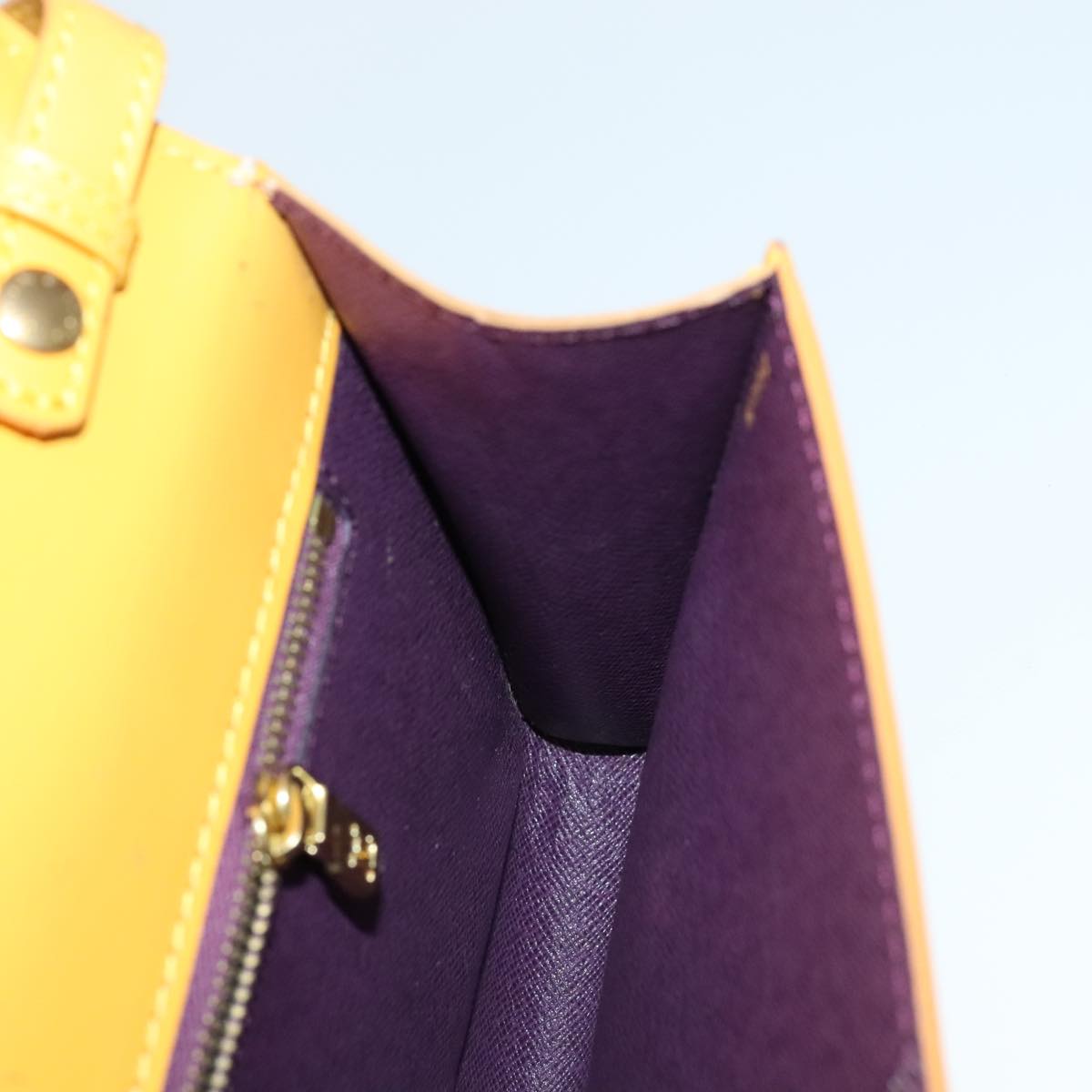 Louis Vuitton Arche Yellow Leather Shoulder Bag (Pre-Owned)