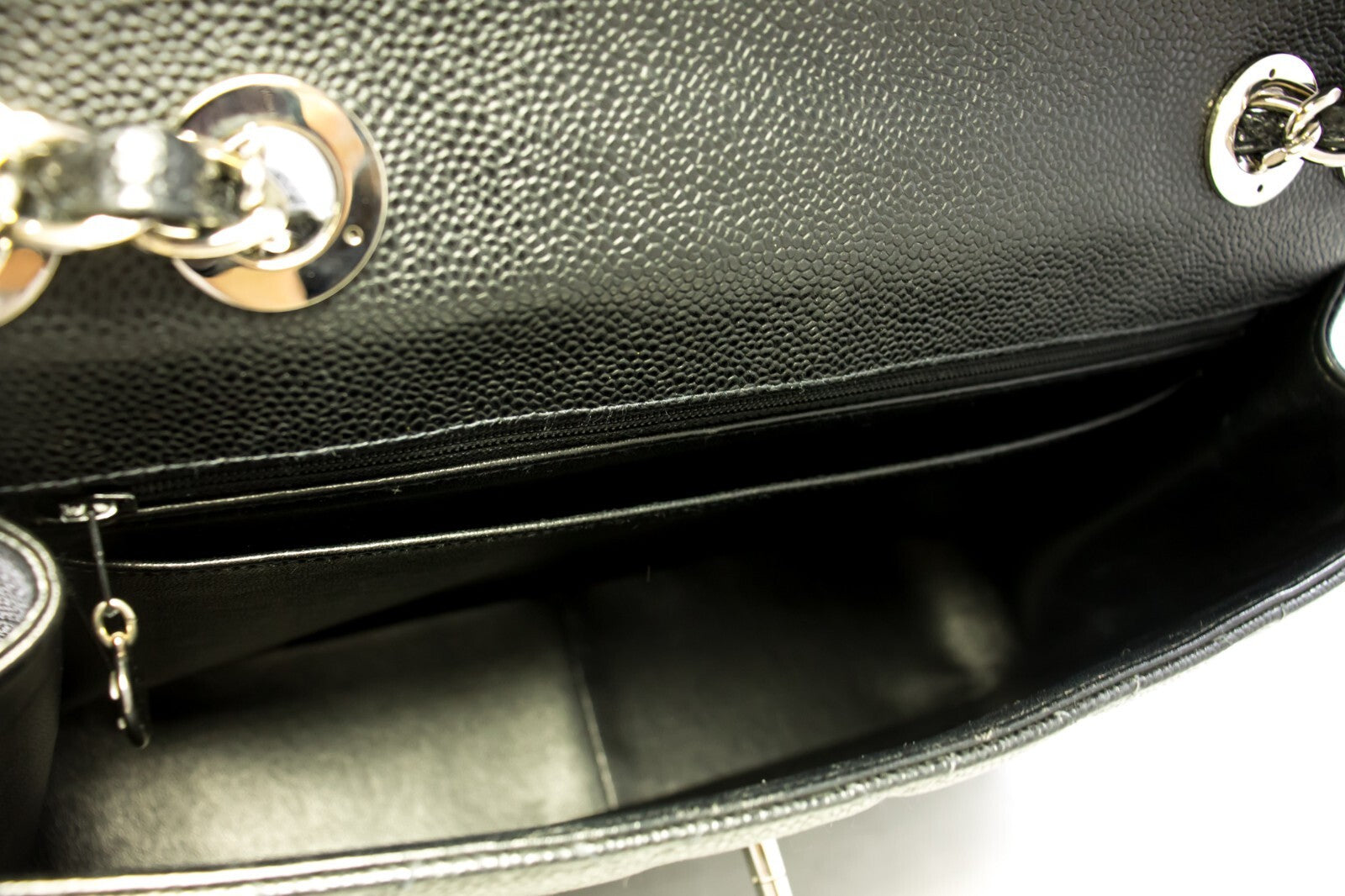 Chanel Vintage Classic Single Flap Quilted Caviar Black Calfskin Shoulder Bag Bag (Pre-Owned)