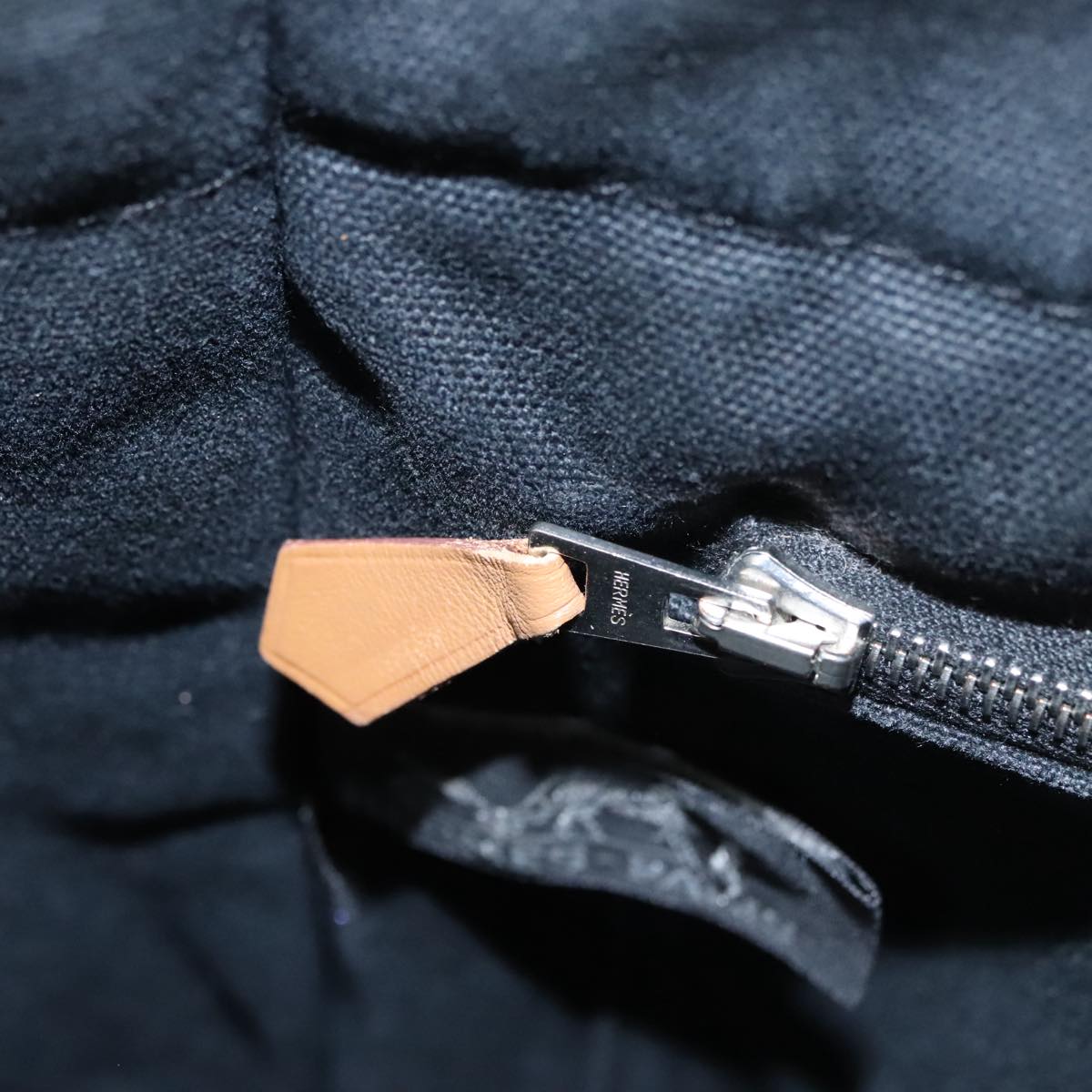 Hermès Fourre Tout Black Canvas Handbag (Pre-Owned)