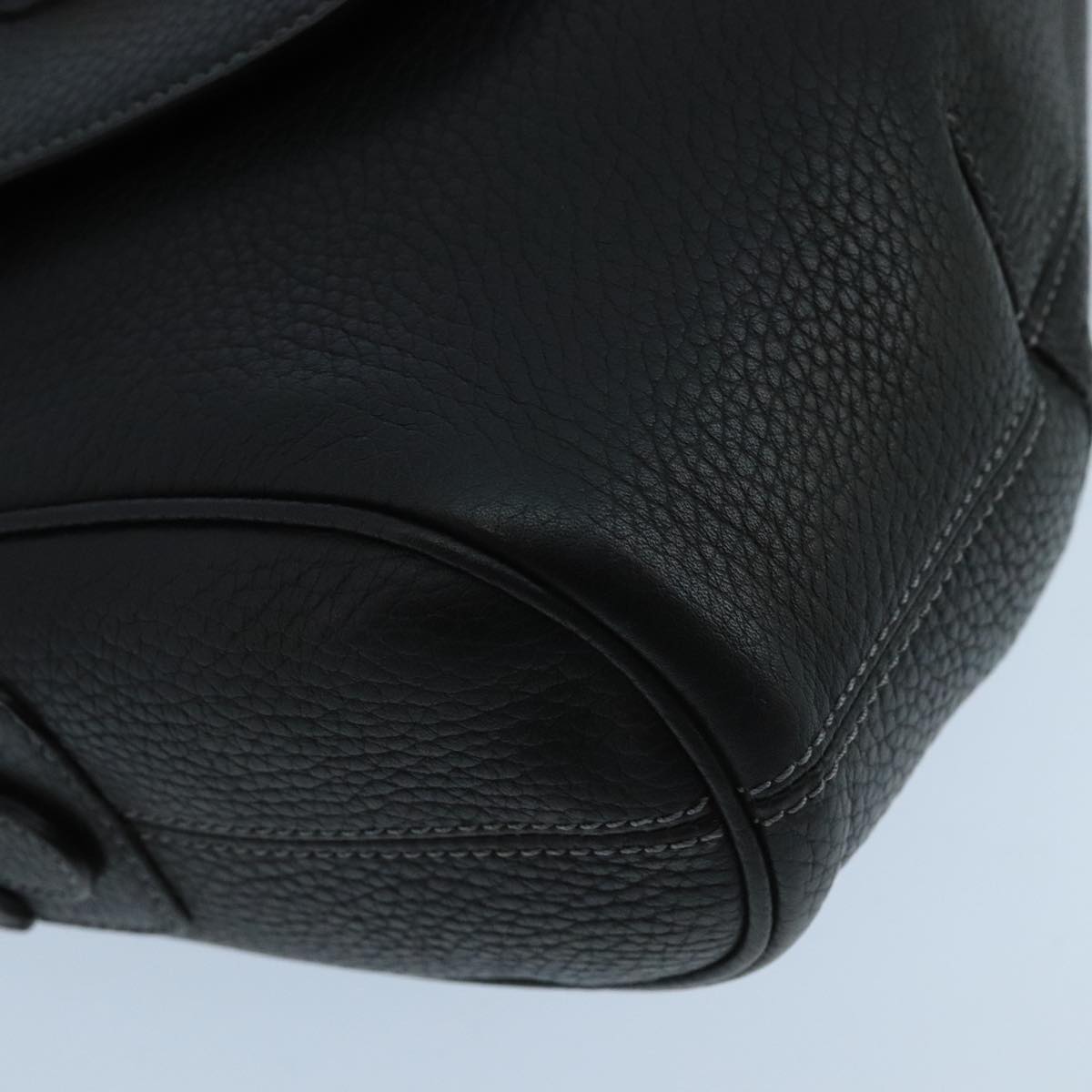 Loewe Senda Black Leather Shoulder Bag (Pre-Owned)