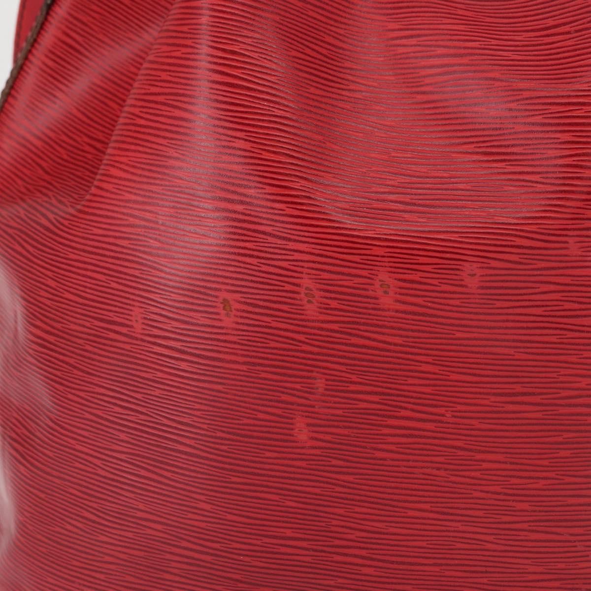 Louis Vuitton Noe Epi Leather Red Leather Shoulder Bag Bag (Pre-Owned)