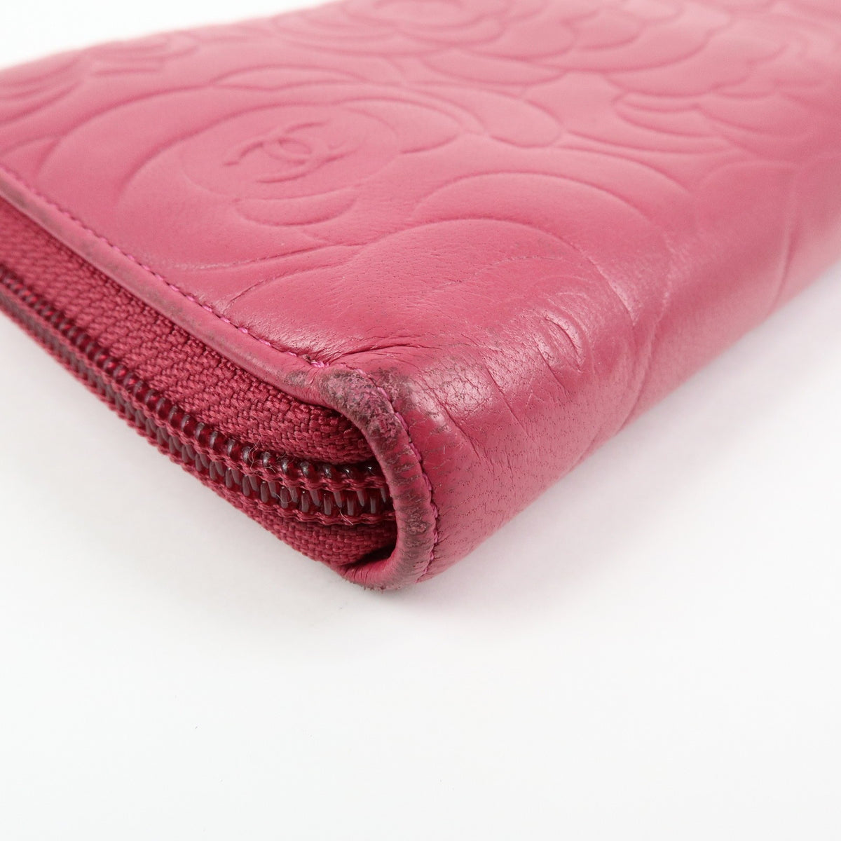 Chanel Zip Around Camellia Patent Pink Leather Wallets Accessory (Pre-Owned)