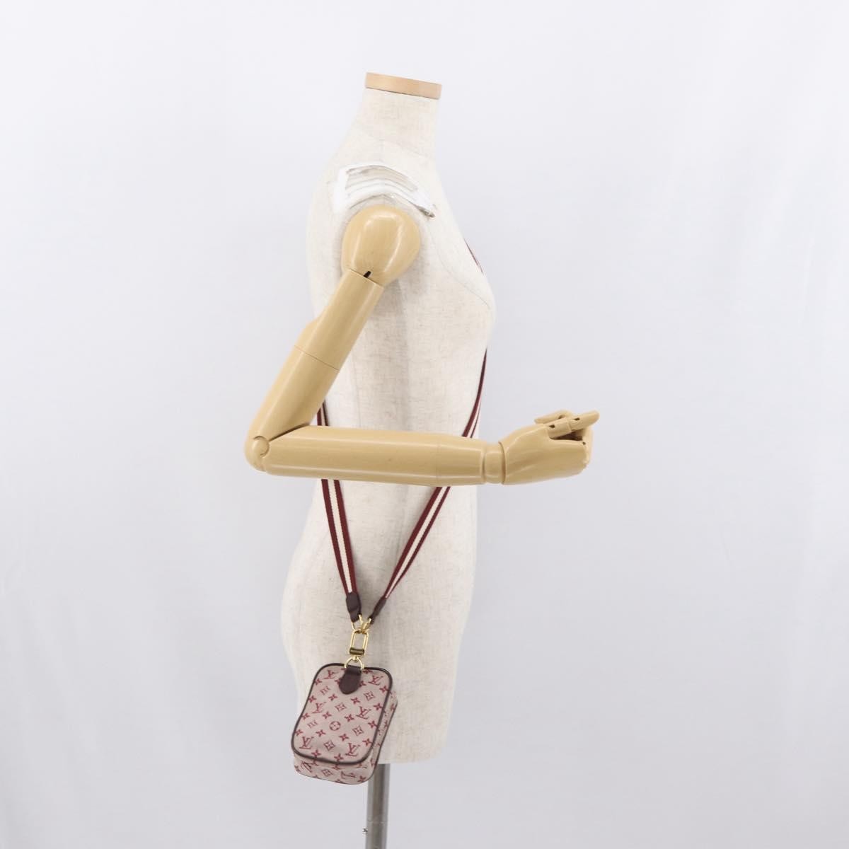 Louis Vuitton Camera Mini Lin Red Canvas Clutche & Pouche Bag (Pre-Owned)